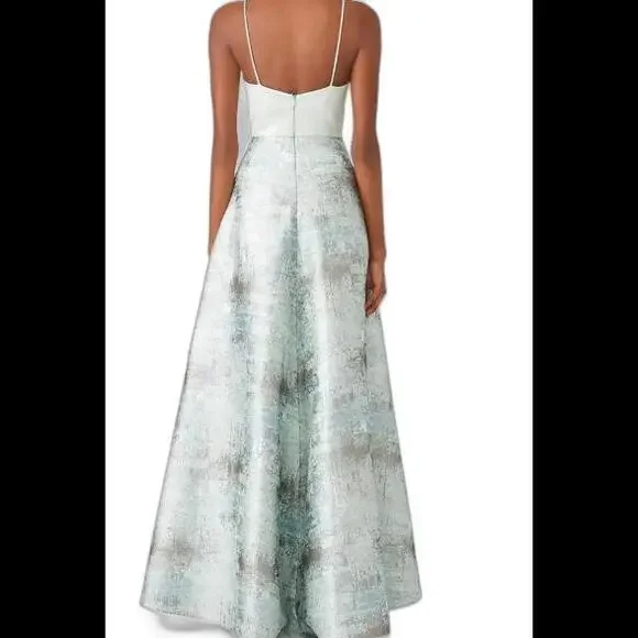 (GB14) NWT Badgley Mischka Metallic Blue Gown, 12